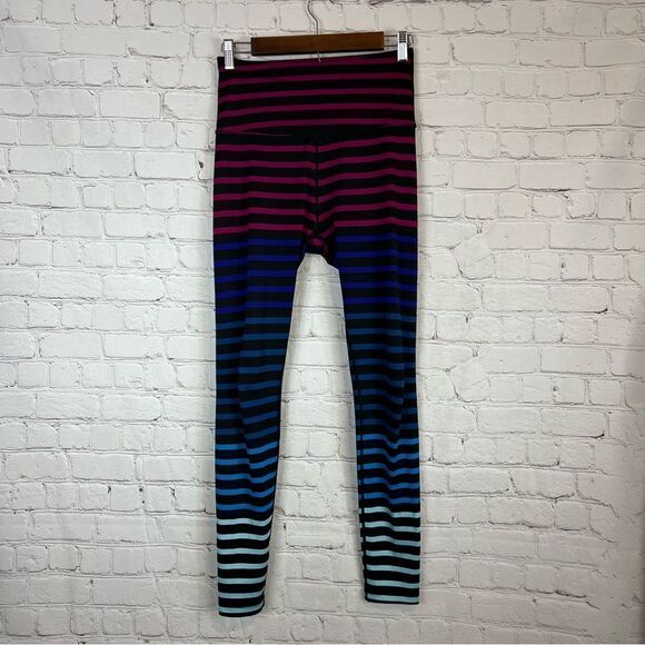 Beyond Yoga High Waisted Striped Jolie Leggings Size Medium - Picture 1 of 6